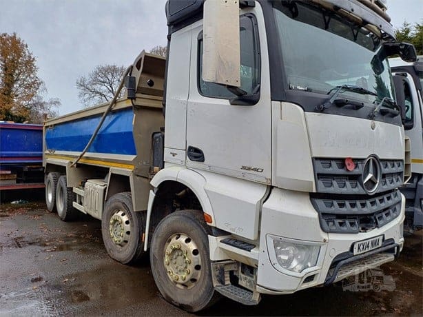 2014 MERCEDES BENZ ACTROS 3240