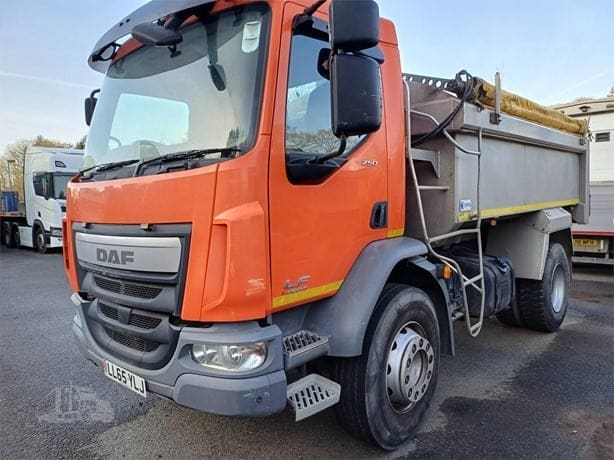 2015 DAF LF250