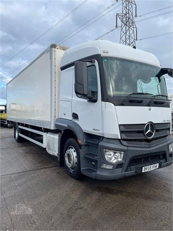 2015 MERCEDES BENZ ACTROS 1824