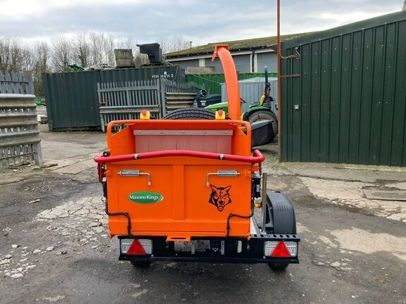 63670121 large 33857