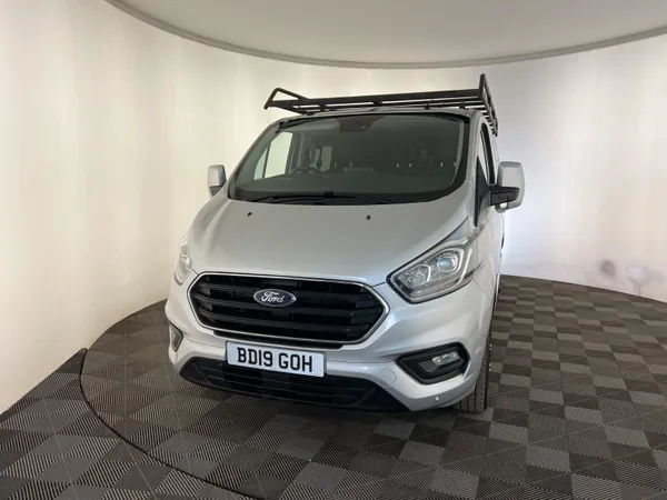 Ford Transit Custom 320 TDCI 130 L2H1 LIMITED ECOBLUE DOUBLE CAB 6 SEAT CREW VAN LWB LOW ROOF FWD