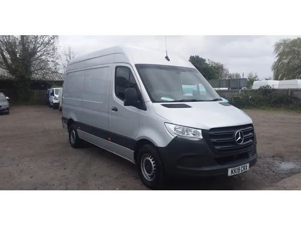 Mercedes Benz Sprinter 316 CDI 163 L2H2 MWB HIGH ROOF RWD