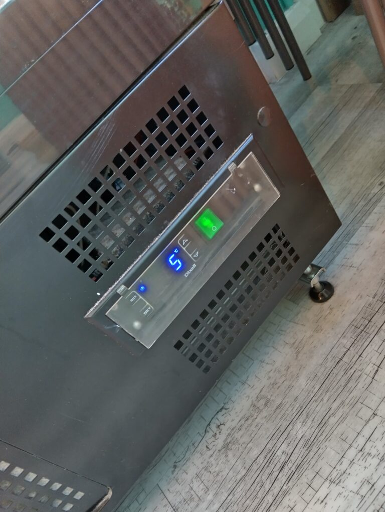 Polar fridge panel min 768x1020